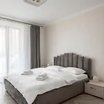 Decebal By Clujstays Apartament *