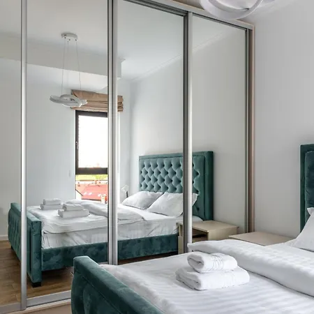 Апартаменти Clujstays Bright